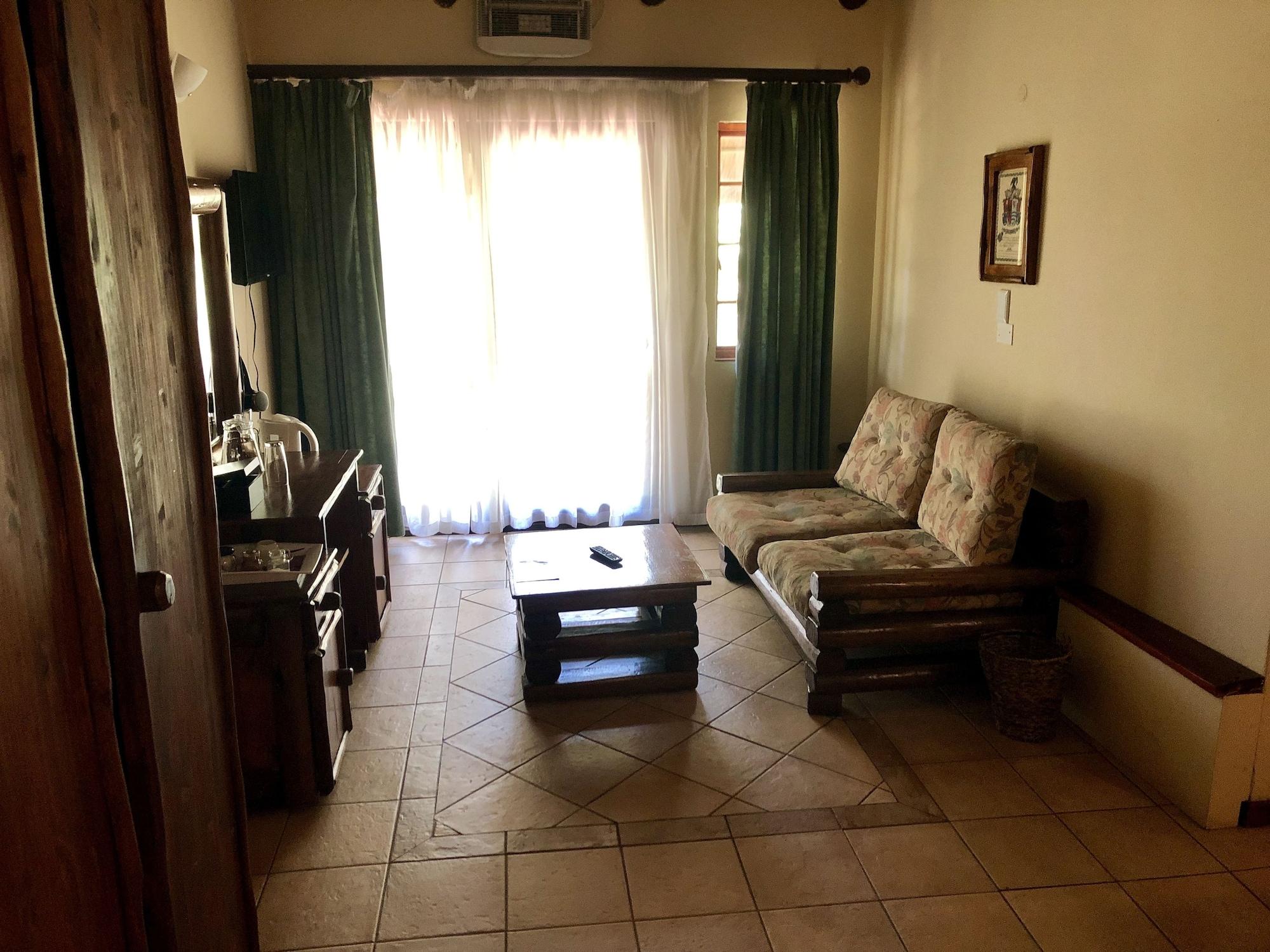 Valverde Country Hotel Lanseria Zewnętrze zdjęcie